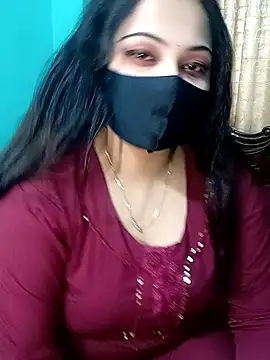 Snapshot of Porimoni22 chatting on 02.13.26 Porimoni22 online show from 02.13.26