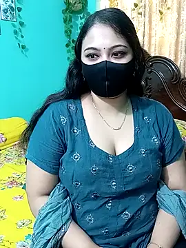 Snapshot of Porimoni22 chatting on 04.24.26 Porimoni22 online show from 04.24.26