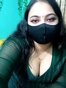 Snapshot of Porimoni22 chatting on 04.25.26 Porimoni22 online show from 04.25.26