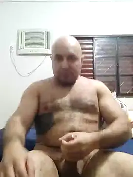 pikagrossa19 online show from 10.15.25