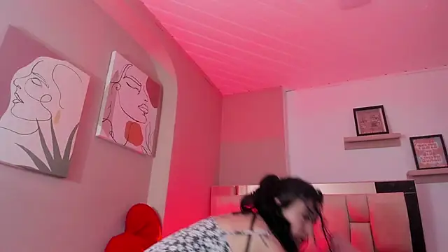 Eviiece online show from 10.29.25