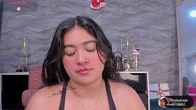 lilithst  online show from 01.08.26