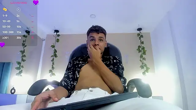 Xavier Fox    online show from 02.20.26