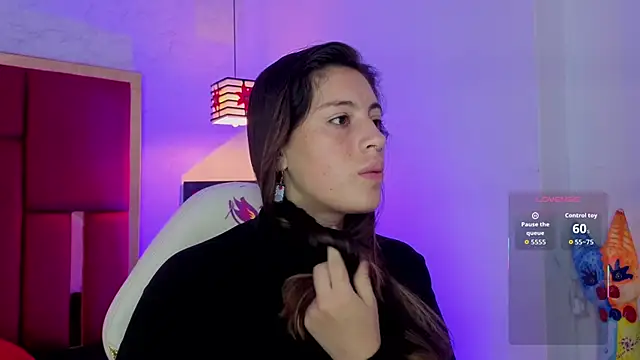 moon winy online show from 02.15.26