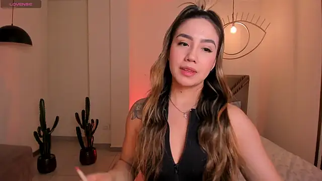 AnnieMonroe1 online show from 02.07.26