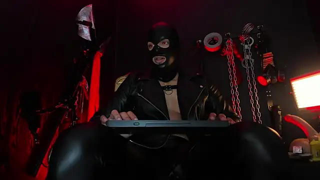 Master Connor BDSM online show from 05.24.26