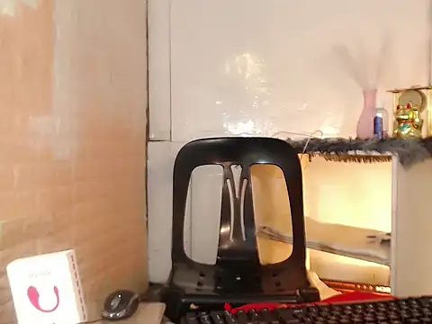HaileyPresly online show from 04.18.26