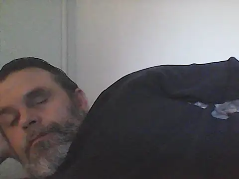 Snapshot of waynefitz chatting on 03.18.26 waynefitz online show from 03.18.26