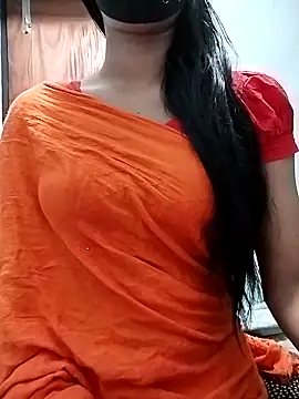 Snapshot of Ratri-Biswas chatting on 05.04.26 Ratri-Biswas online show from 05.04.26