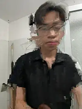 liamhn2k4 online show from 04.15.26