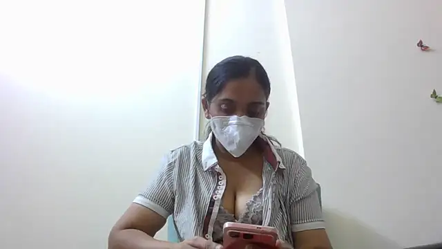 shainiasha1 online show from 07.15.26