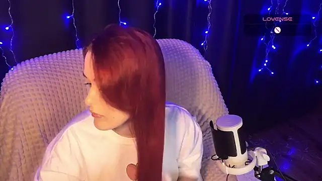 Snapshot of Veksal1a chatting on 02.16.26 Veksal1a online show from 02.16.26