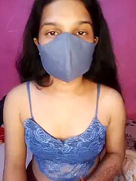 Lovely Queennn online show from 10.16.25