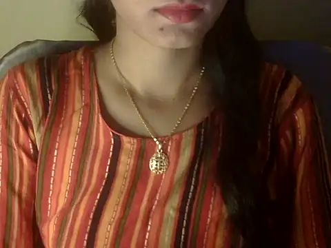 Snapshot of Shezi_N chatting on 04.30.26 Shezi N online show from 04.30.26