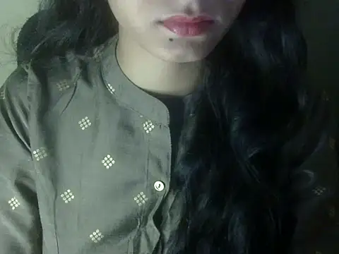 Snapshot of Shezi_N chatting on 07.01.26 Shezi N online show from 07.01.26