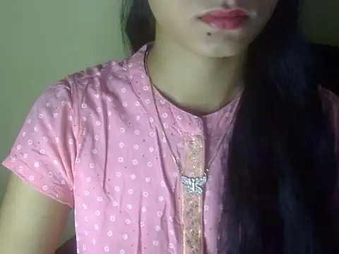 Snapshot of Shezi_N chatting on 07.17.26 Shezi N online show from 07.17.26