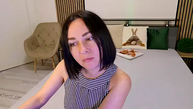 DitaNoir online show from 07.16.26