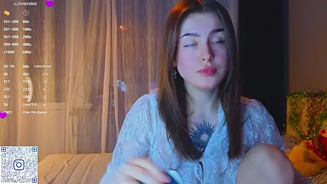 TinyMollys online show from 02.26.26