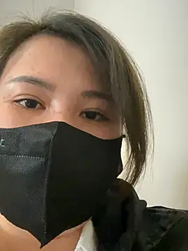 Snapshot of Alice9988 chatting on 10.29.25 Alice9988 online show from 10.29.25