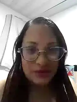Snapshot of Meganz8 chatting on 10.17.25 Meganz8 online show from 10.17.25