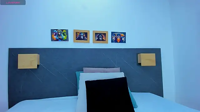 iamdoll online show from 04.22.26