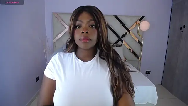 Maiacharris  online show from 02.03.26