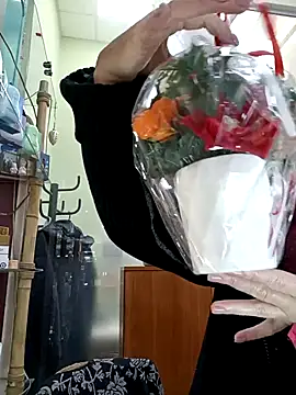 Luna 7777 online show from 12.21.25