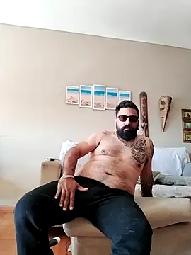 Black14x6 online show from 10.19.25