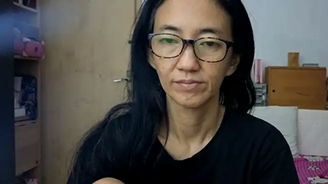 Snapshot of princessD077 chatting on 03.12.26 princessD077 online show from 03.12.26