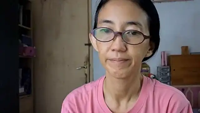 Snapshot of princessD077 chatting on 03.16.26 princessD077 online show from 03.16.26