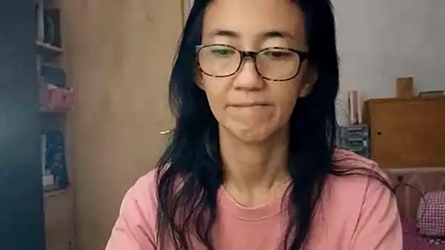 Snapshot of princessD077 chatting on 03.24.26 princessD077 online show from 03.24.26