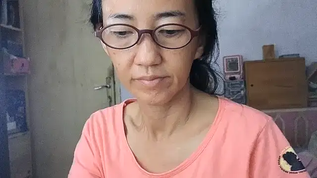 Snapshot of princessD077 chatting on 04.03.26 princessD077 online show from 04.03.26