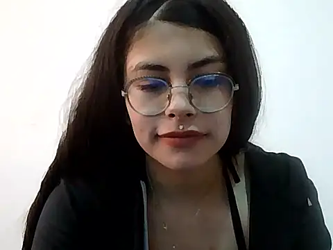 Snapshot of kaileyrivers chatting on 04.27.26 kaileyrivers online show from 04.27.26