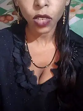 Itz Aisha   online show from 07.24.26