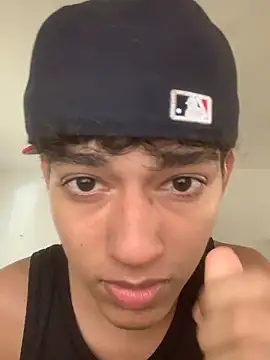 Snapshot of Alex_king17 chatting on 04.16.26 Alex king17 online show from 04.16.26