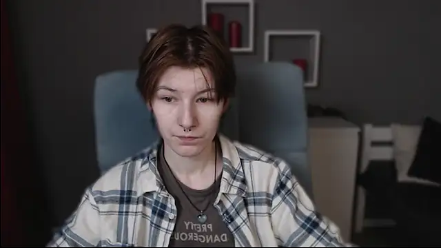 guitarandangell online show from 11.28.25