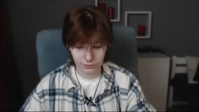 guitarandangell online show from 12.04.25