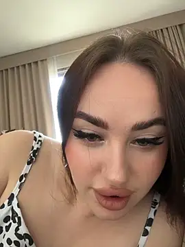 KiraSunshine online show from 01.17.26