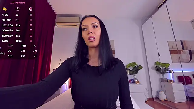 nadeen na online show from 11.11.25