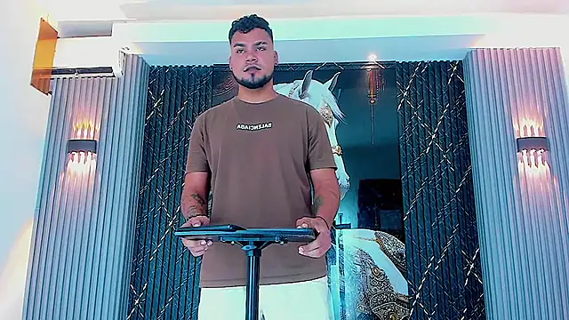 handsome boys22 online show from 10.29.25