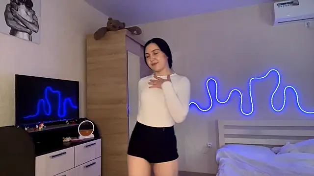 MyraLitterers online show from 04.09.26