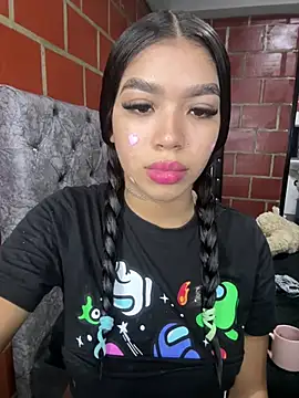 tifanymonroe online show from 04.22.26