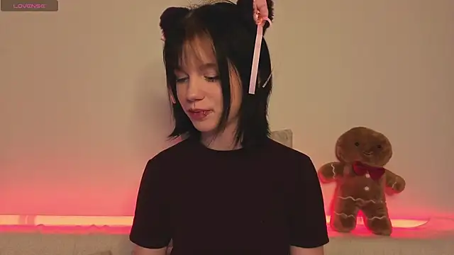 Snapshot of ruby_dallos chatting on 02.17.26 ruby dallos online show from 02.17.26