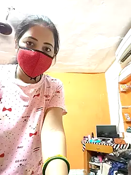 Snapshot of Dipu_cute chatting on 11.24.25 Dipu cute online show from 11.24.25