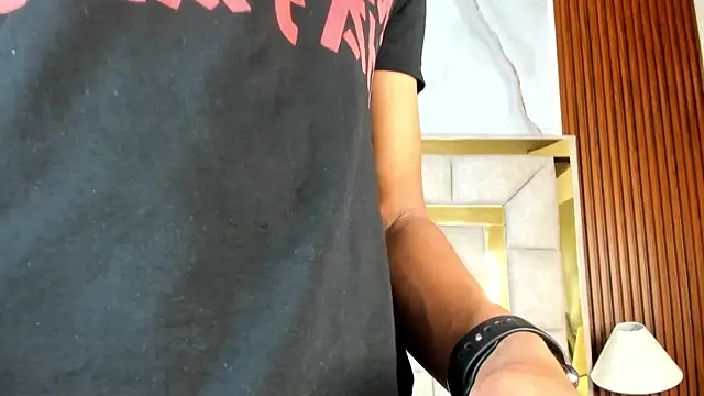 Emiliano Reyes online show from 11.10.25