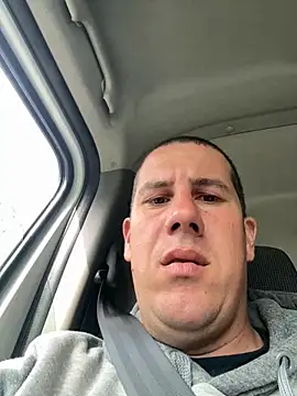 Szeximado31 online show from 04.13.26