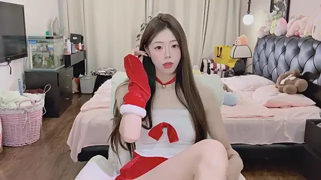 Onecutelittle online show from 06.13.26