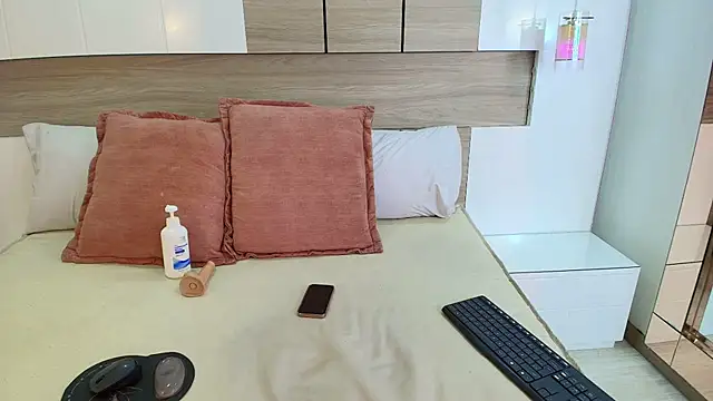 Kaoriabyss  online show from 03.02.26