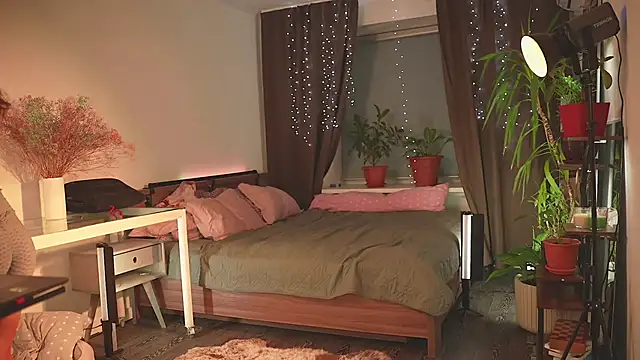 your lunalike online show from 03.08.26