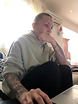 Snapshot of alythea chatting on 02.02.26 alythea online show from 02.02.26